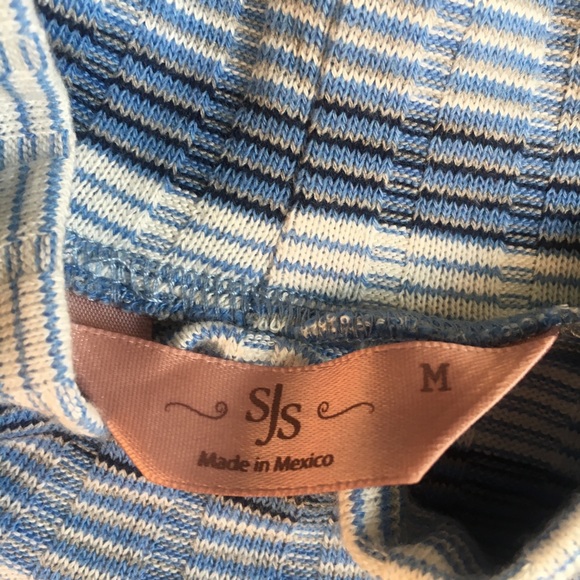 Blue striped shirt - Picture 4 of 4